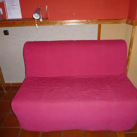 De Montana Uson Hotell