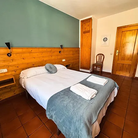 De Montana Uson Szálloda *