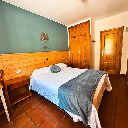 De Montana Uson Hotel