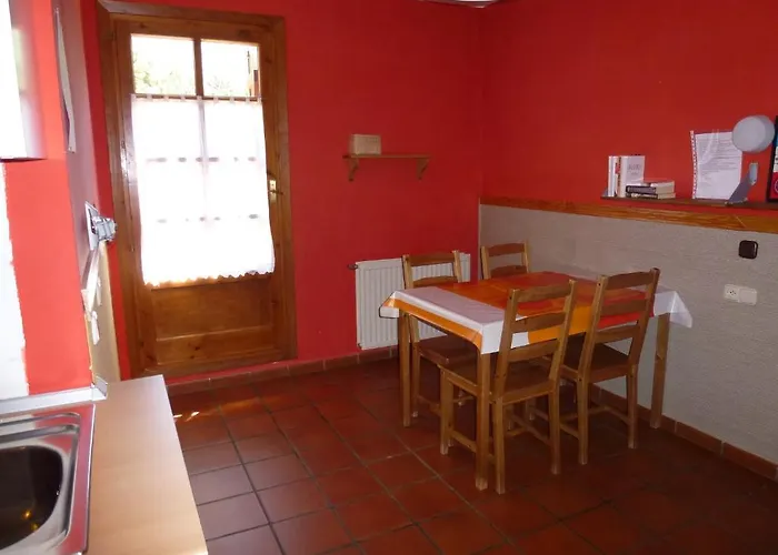 De Montana Uson מלון הצ'ו